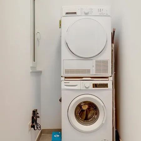 Cool Waters By Buena Vista * Sliema