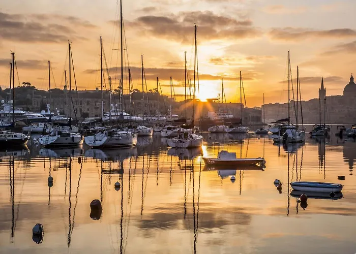 Cool Waters By Buena Vista * Sliema