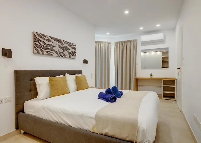 Cool Waters By Buena Vista Apartment Sliema